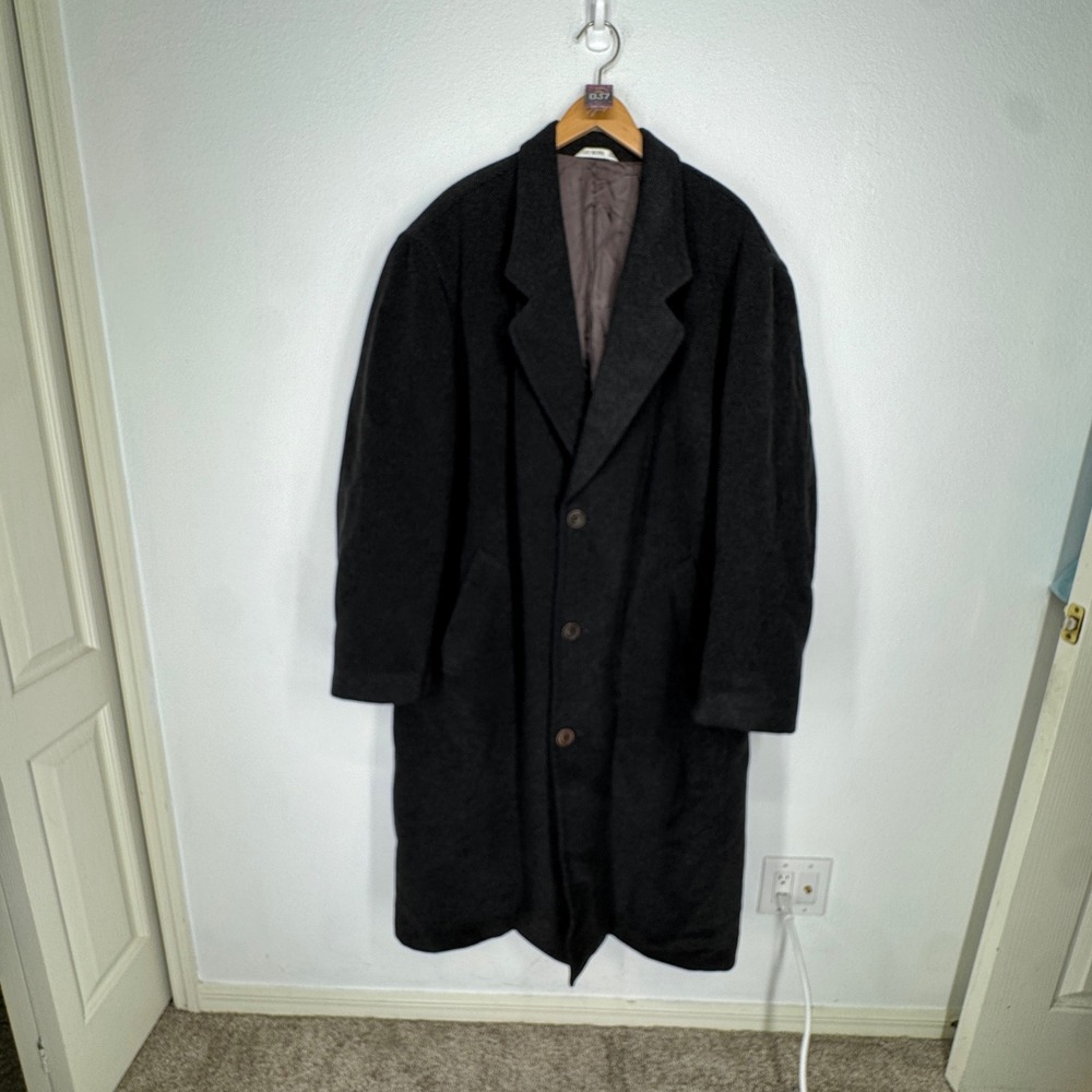 Hugo Boss Mens Herringbone Wool Cashmere Overcoat Coat Size 44R Luxury Corporate